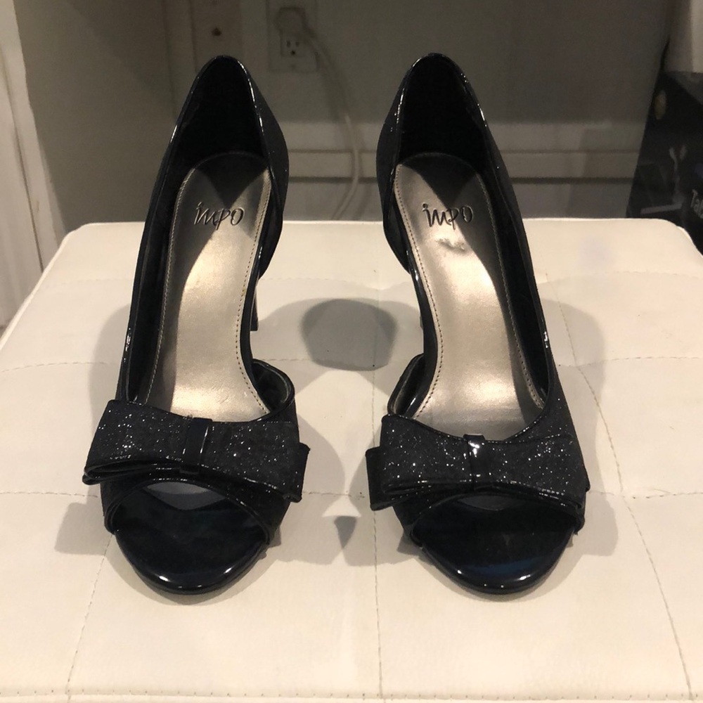 Black sparkly heels